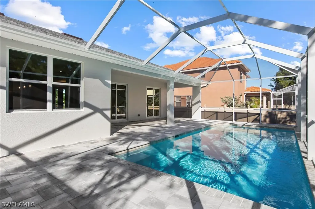 3707 Oasis Boulevard Cape Coral FL 33914