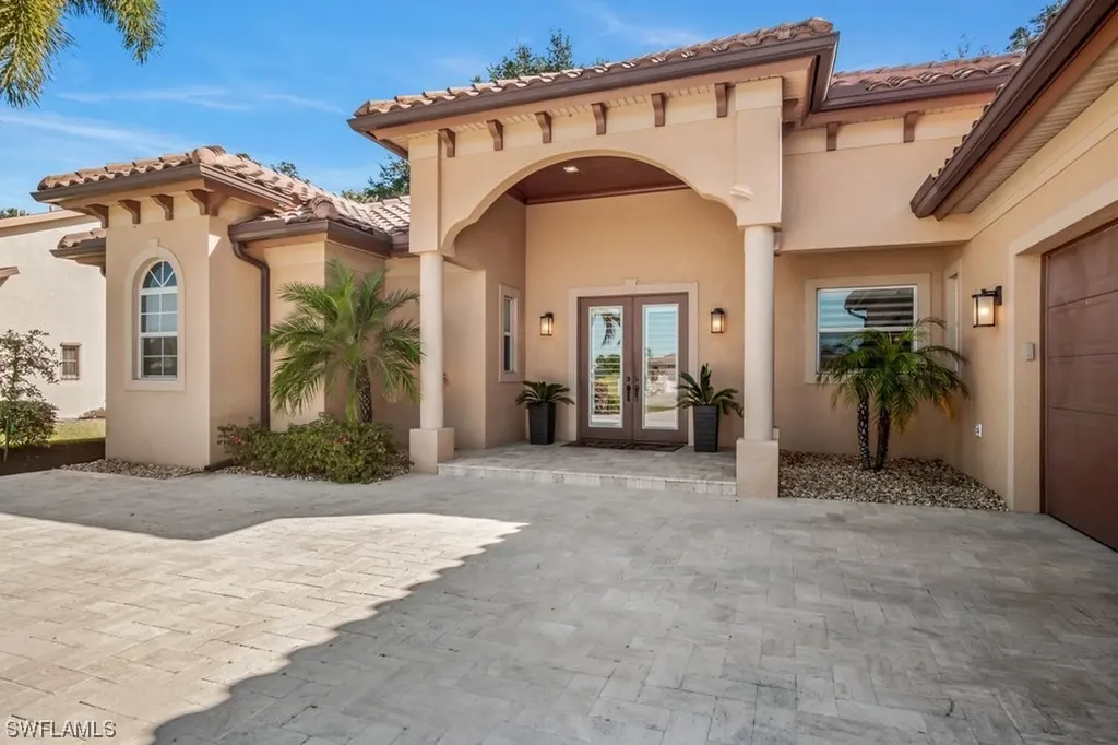 28395 Tasca Drive Bonita Springs FL 34135