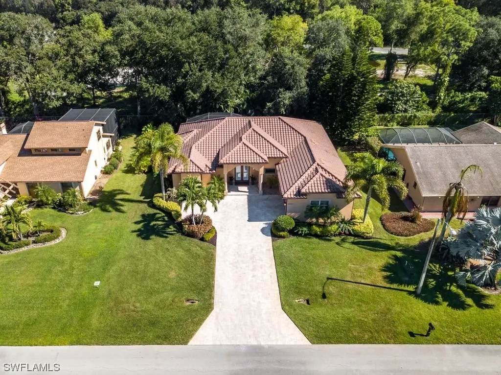 28395 Tasca Drive Bonita Springs FL 34135