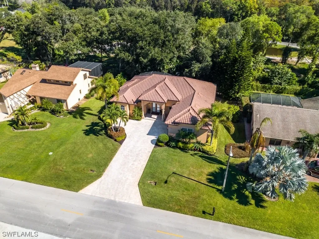 28395 Tasca Drive Bonita Springs FL 34135