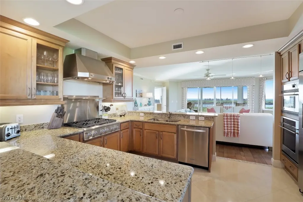 265 Indies Way Naples FL 34110