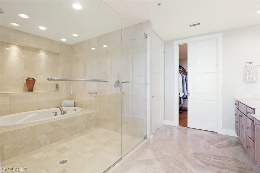 265 Indies Way Naples FL 34110