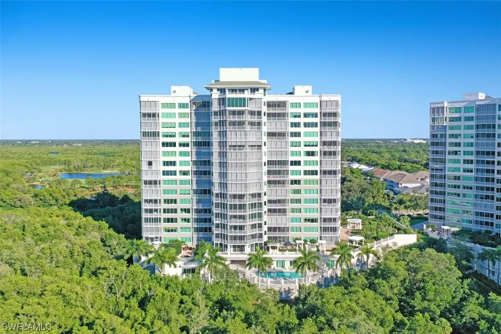 265 Indies Way Naples FL 34110