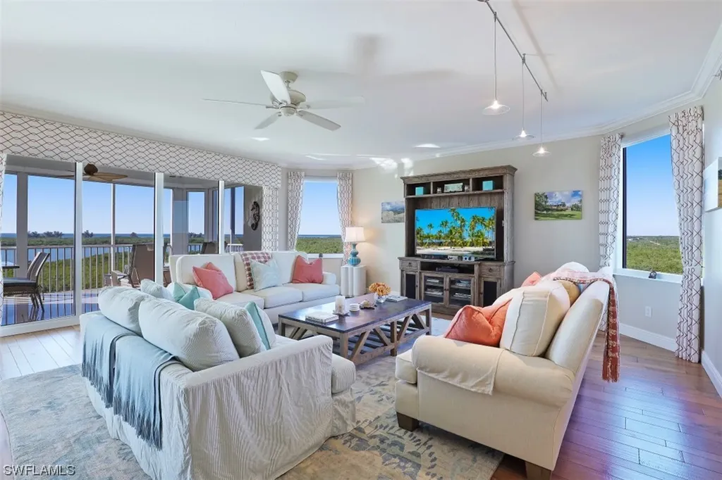 265 Indies Way Naples FL 34110