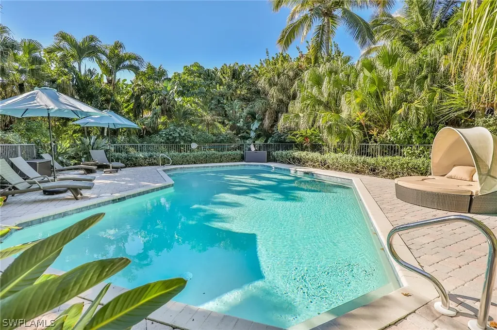 16897 Captiva Drive Captiva FL 33924