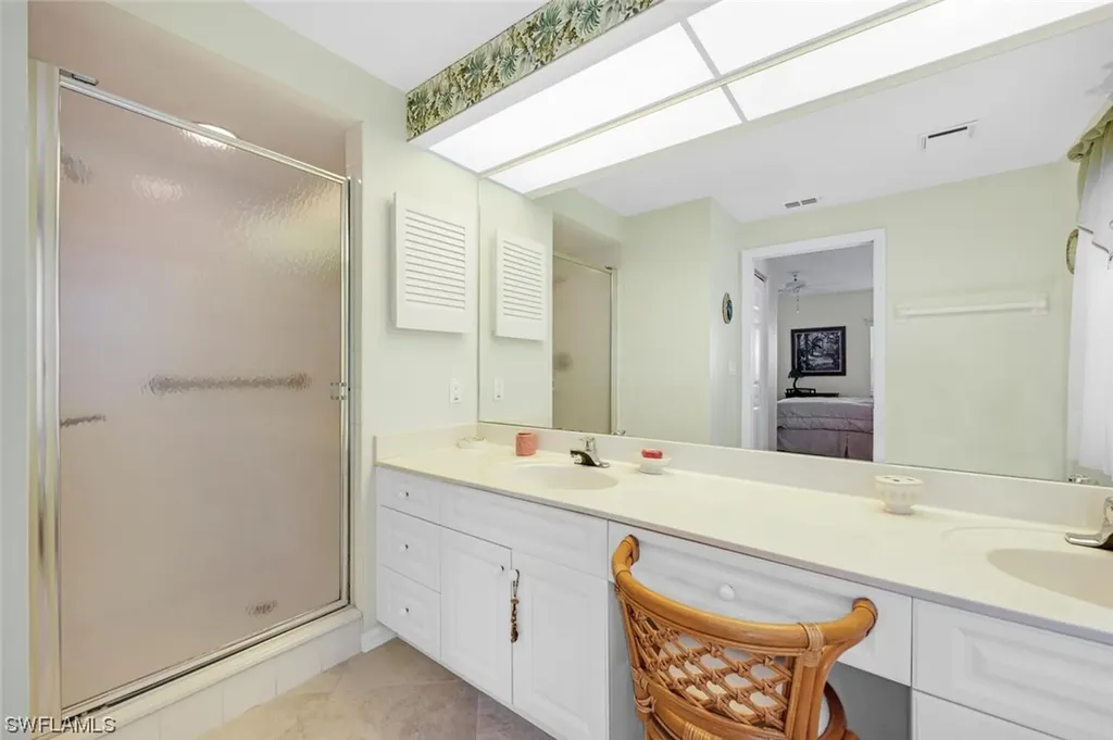 2585 Old Groves Road Naples FL 34109