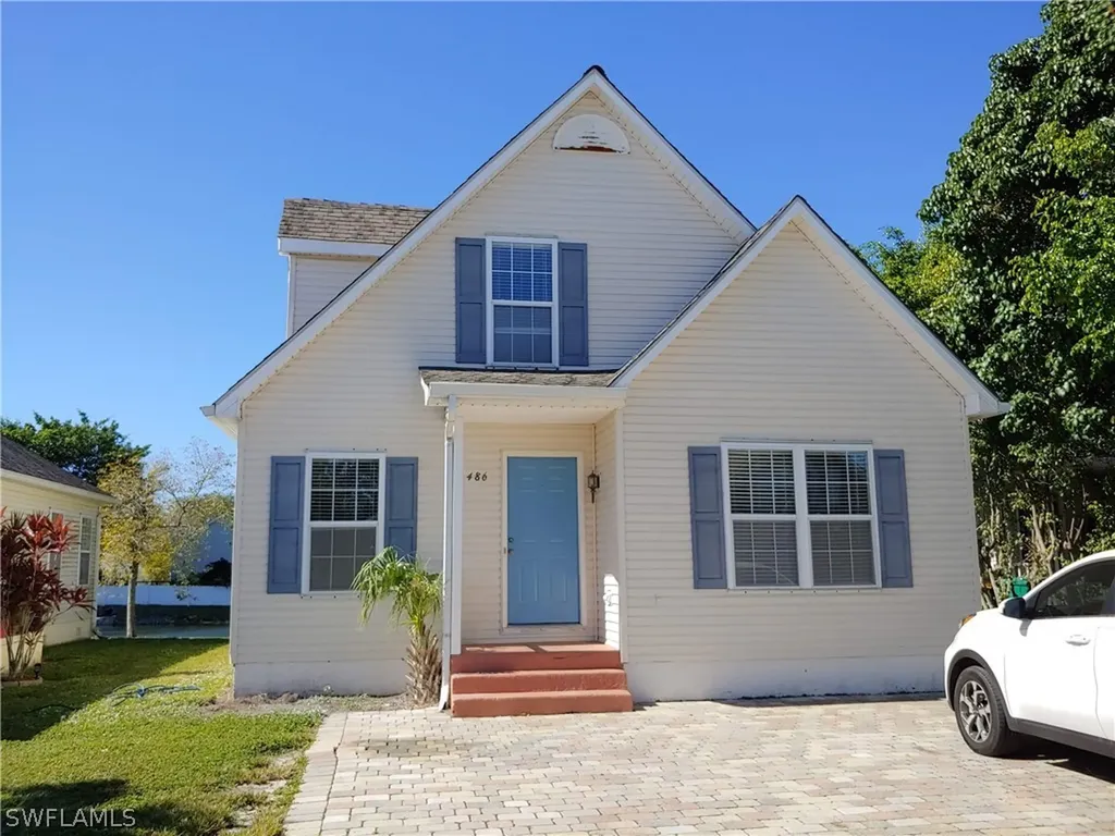 486 Leawood Circle Naples FL 34104