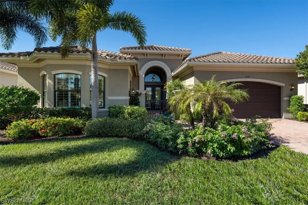 Naples FL, 3275 Atlantic Circle