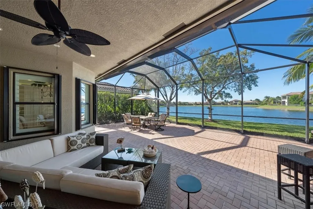 3275 Atlantic Circle Naples FL 34119
