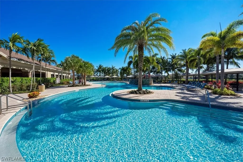 3275 Atlantic Circle Naples FL 34119