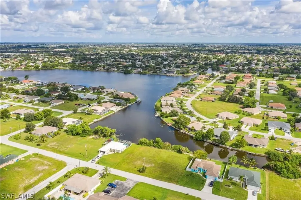 505 SE 7th Street Cape Coral FL 33990