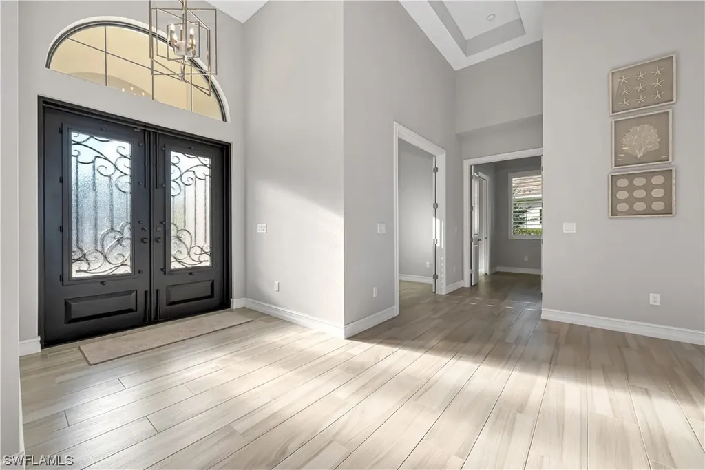 8992 Arrezo Court Naples FL 34119