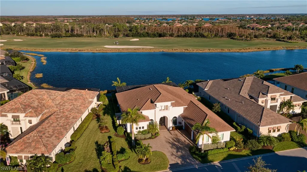 8992 Arrezo Court Naples FL 34119