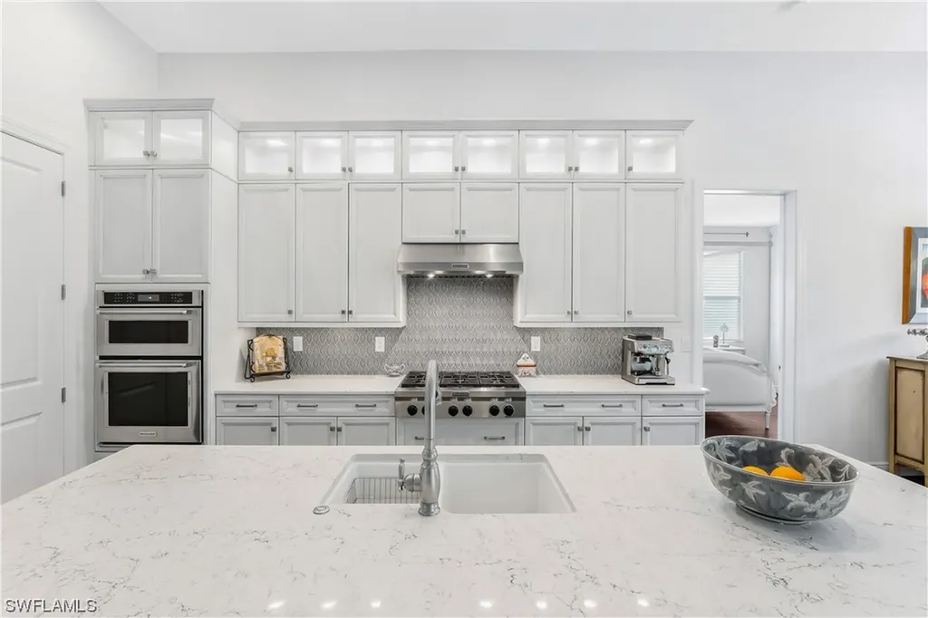 8769 Saint Lucia Drive Naples FL 34114