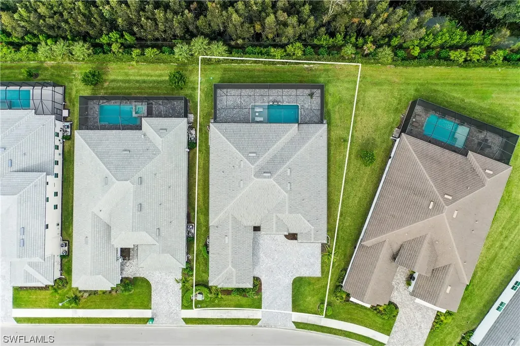 8769 Saint Lucia Drive Naples FL 34114