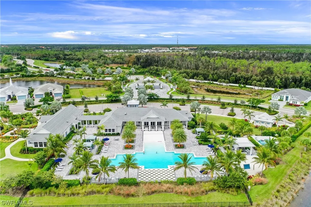 8769 Saint Lucia Drive Naples FL 34114