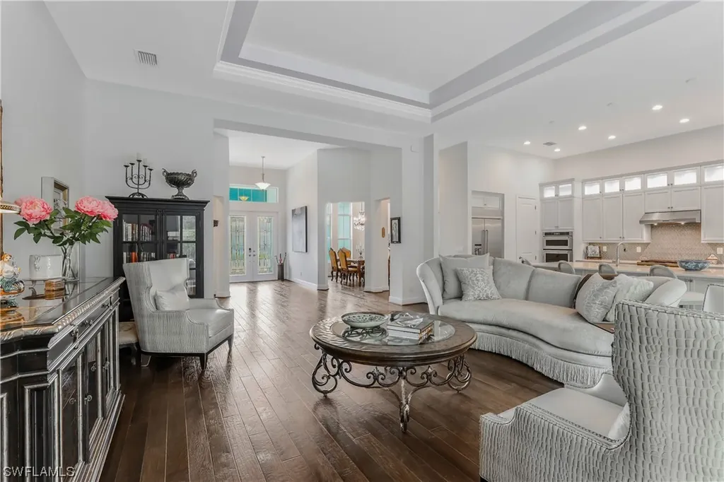 8769 Saint Lucia Drive Naples FL 34114