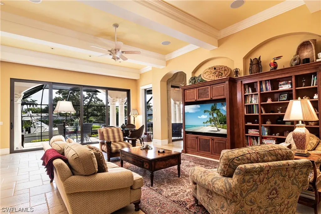 1625 3rd Street S Naples FL 34102