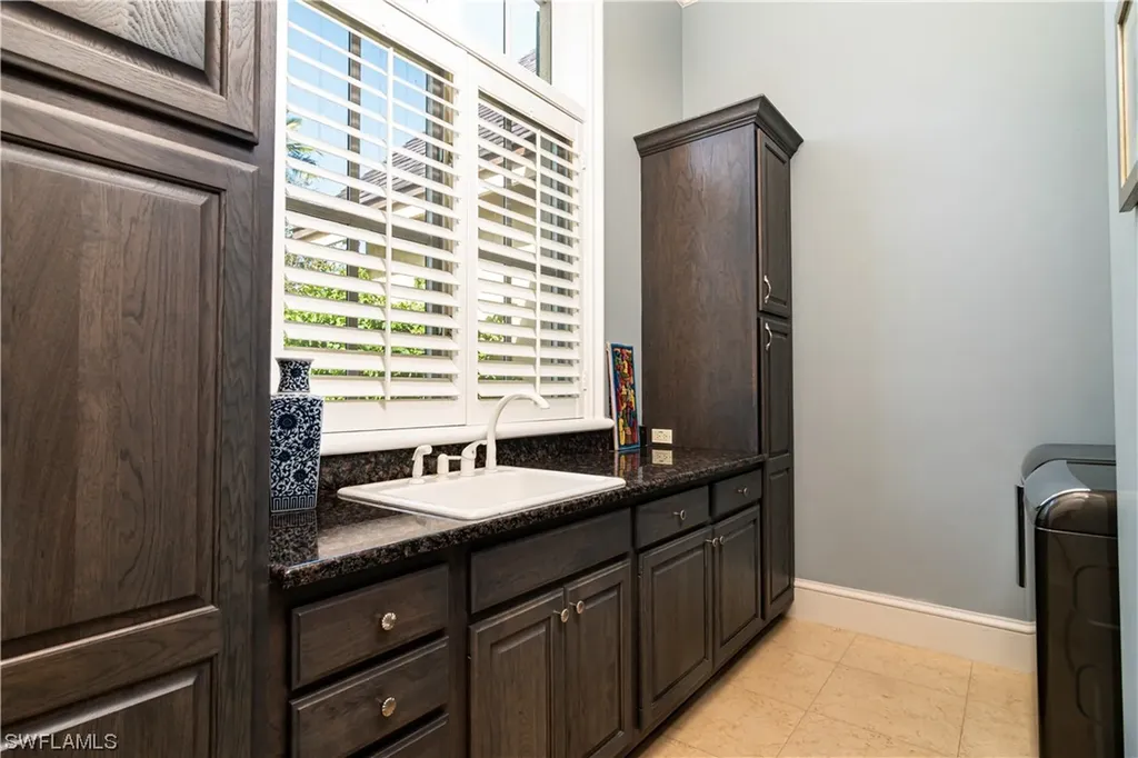 1625 3rd Street S Naples FL 34102