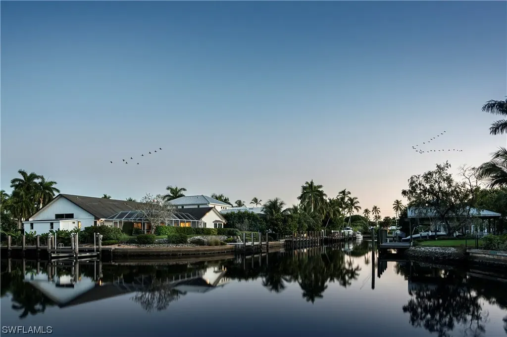 1625 3rd Street S Naples FL 34102
