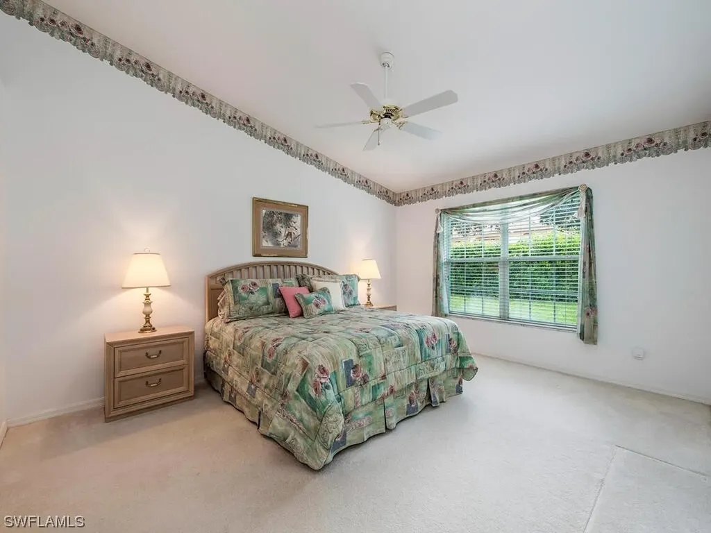 379 Melrose Place Naples FL 34104