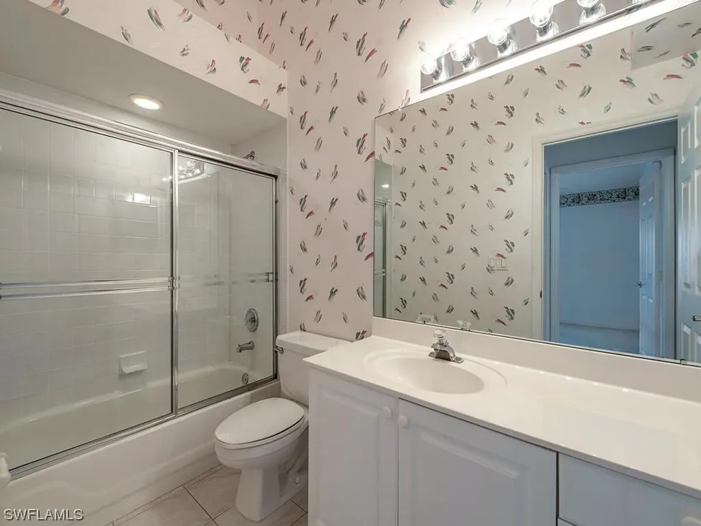 379 Melrose Place Naples FL 34104