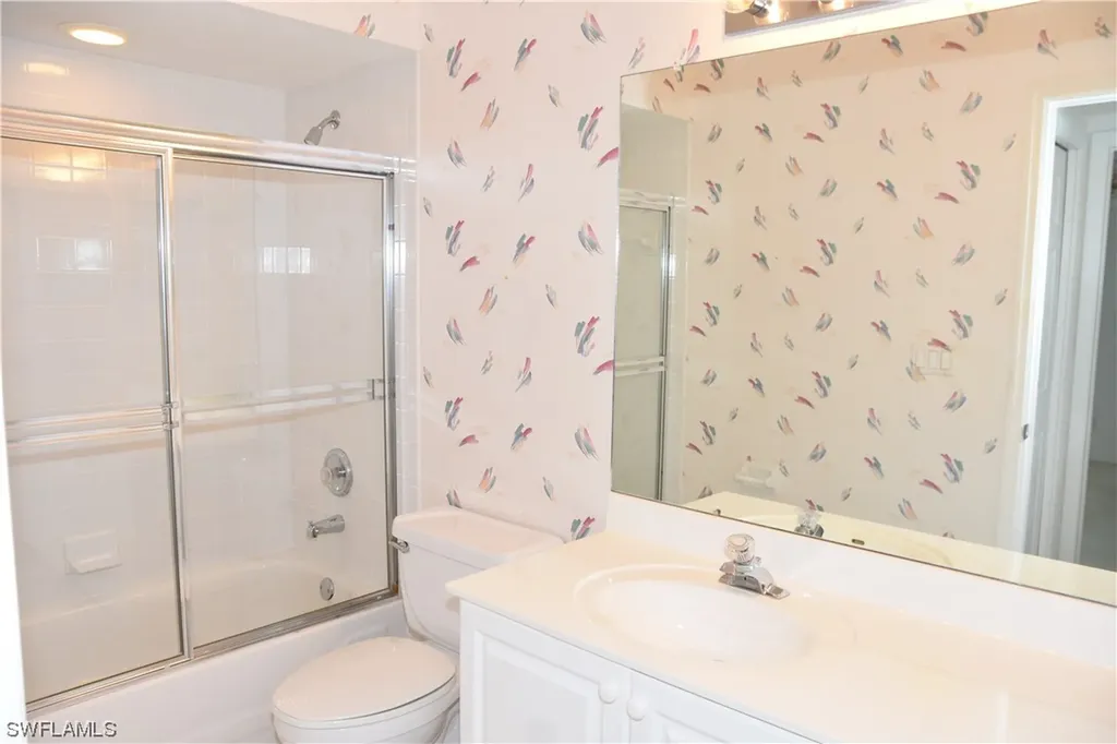 379 Melrose Place Naples FL 34104