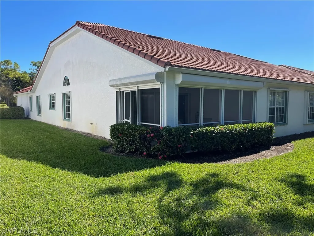379 Melrose Place Naples FL 34104