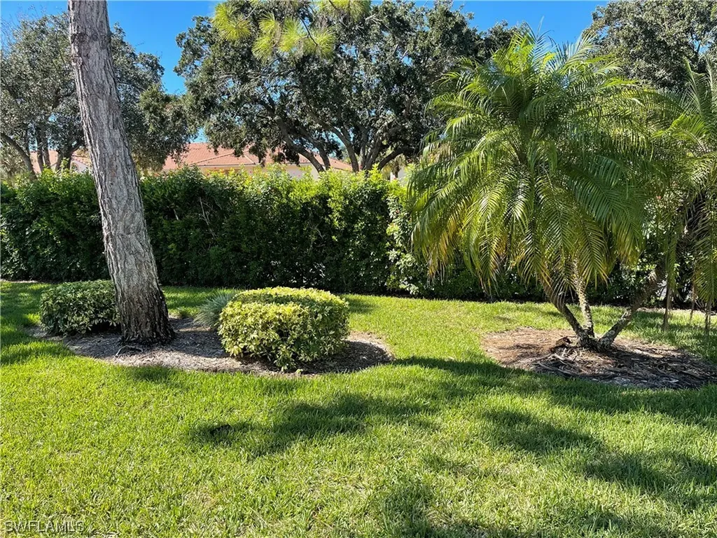 379 Melrose Place Naples FL 34104