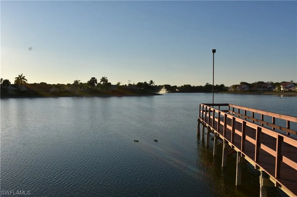 379 Melrose Place Naples FL 34104