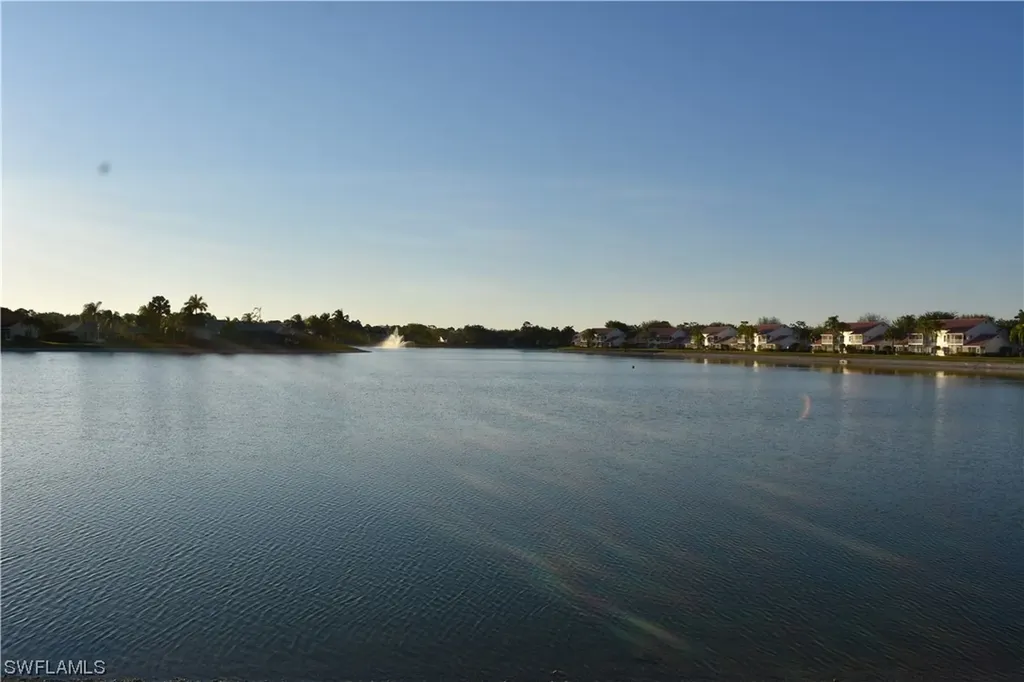 379 Melrose Place Naples FL 34104