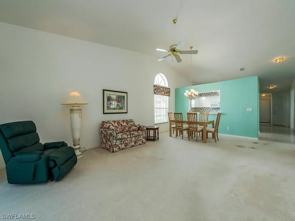 379 Melrose Place Naples FL 34104