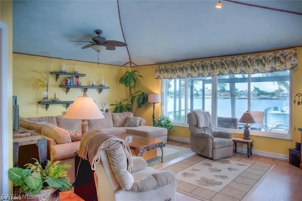 1121 SW 44th Street Cape Coral FL 33914