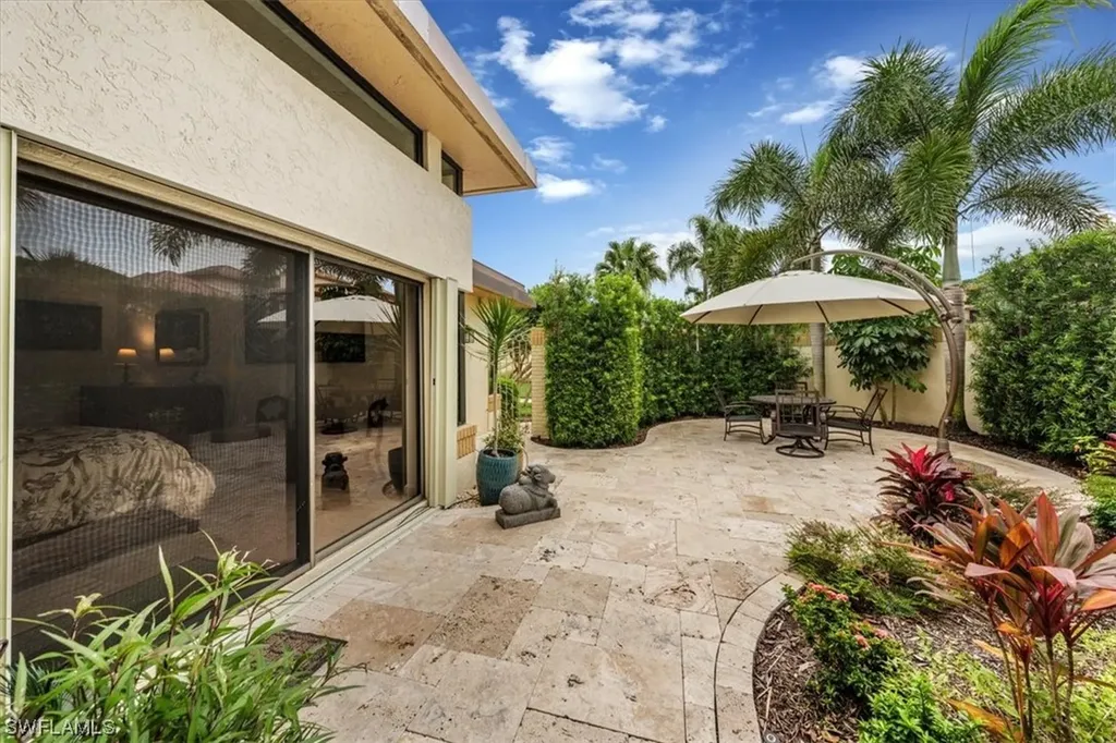 Naples FL, 6744 Pelican Bay Boulevard, Unit 73