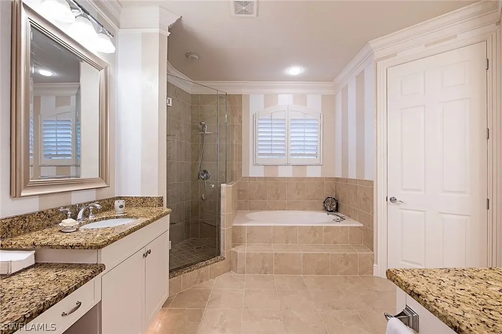 8452 Abbington Circle Naples FL 34108