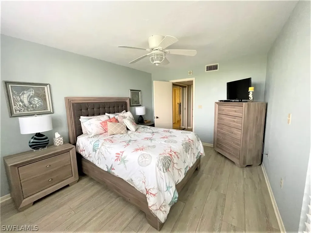 17 Bluebill Avenue Naples FL 34108