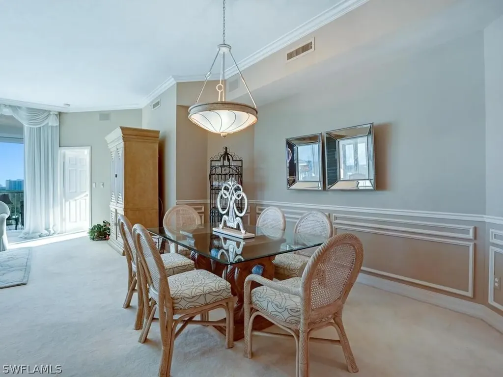 425 Dockside Drive Naples FL 34110
