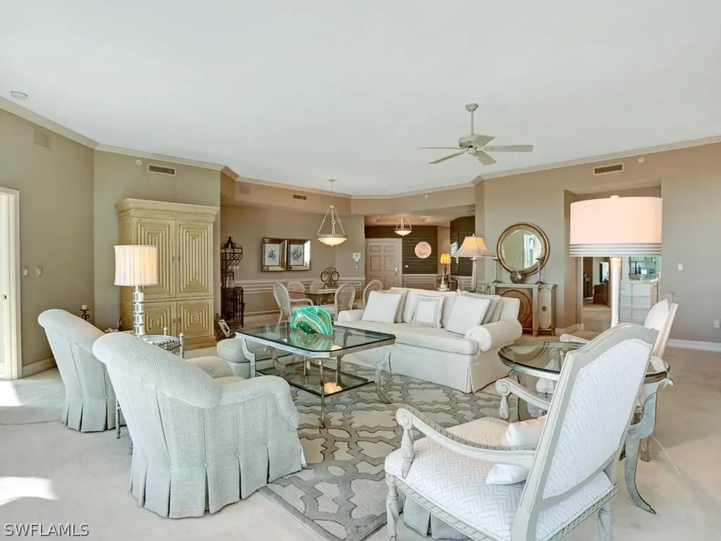 425 Dockside Drive Naples FL 34110