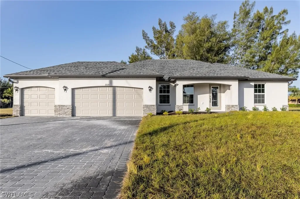 2220 NW 42nd Place Cape Coral FL 33993