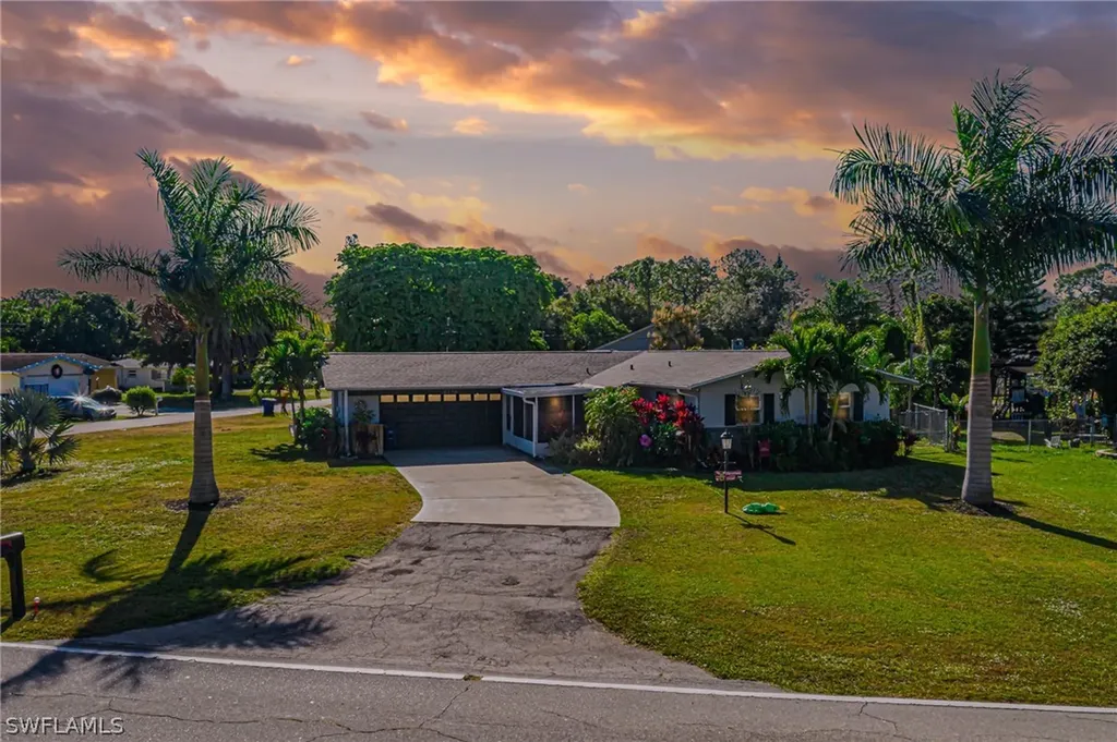 2236 Woodland Boulevard Fort Myers FL 33907