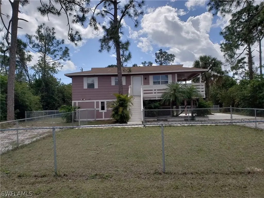 4707 4th Street W Lehigh Acres FL 33971