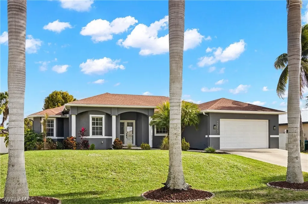 2715 SW 2nd Place Cape Coral FL 33914