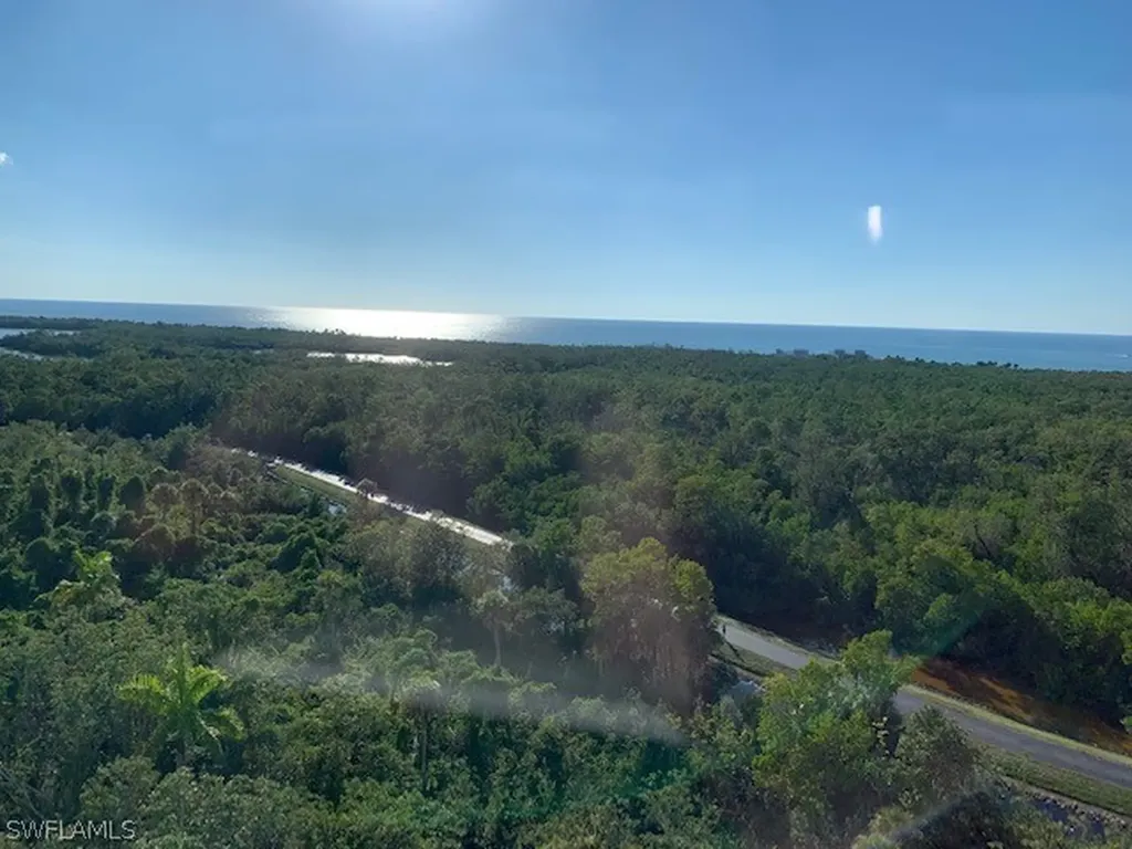 7225 Pelican Bay Boulevard Naples FL 34108