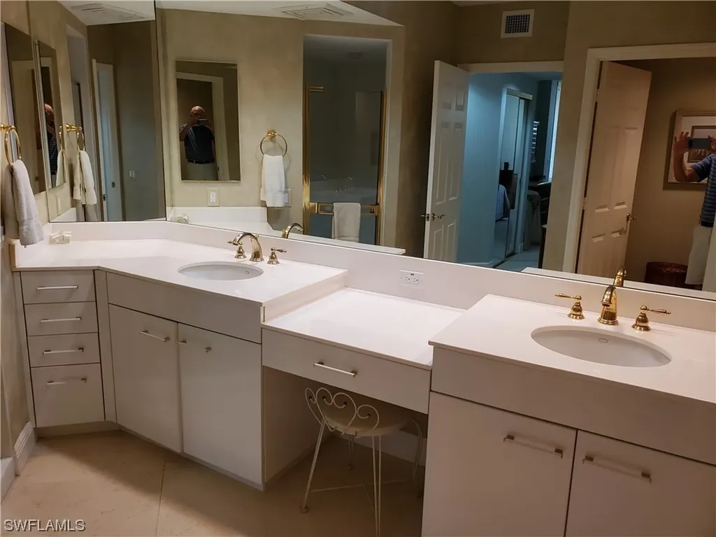 7225 Pelican Bay Boulevard Naples FL 34108