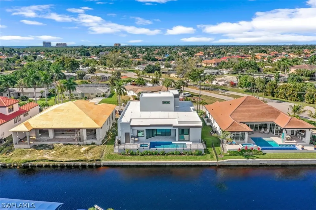 5305 Bayshore Avenue Cape Coral FL 33904