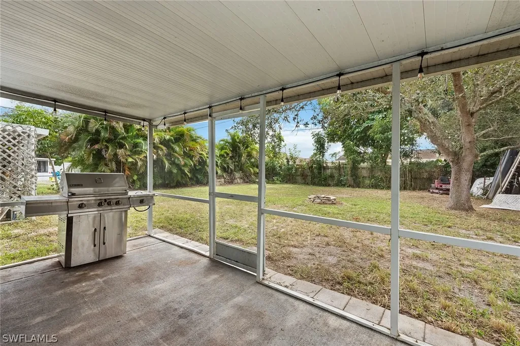 5090 31st Place SW Naples FL 34116