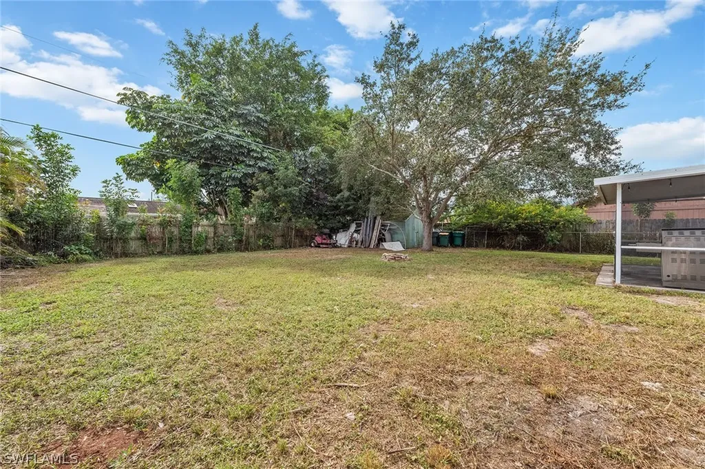 5090 31st Place SW Naples FL 34116