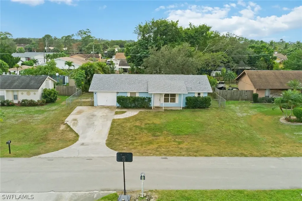 5090 31st Place SW Naples FL 34116