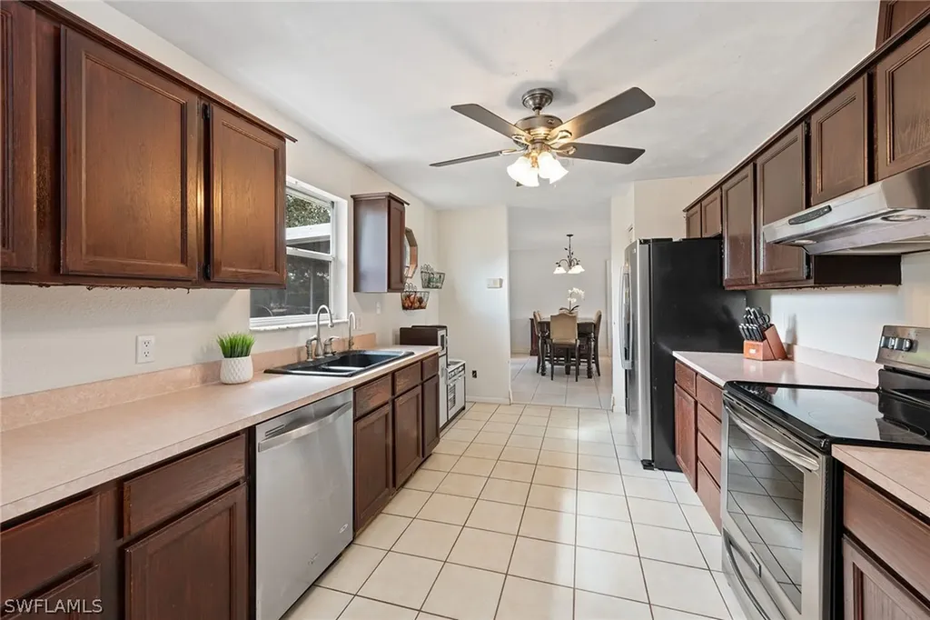 5090 31st Place SW Naples FL 34116