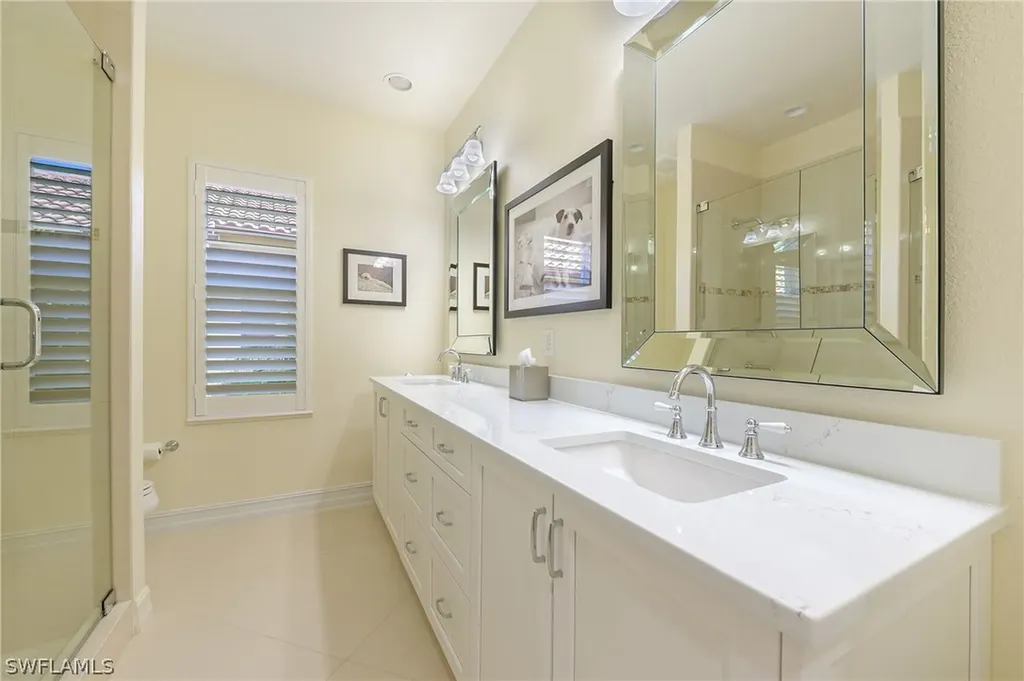 7512 Treeline Drive Naples FL 34119